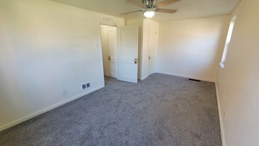 More Photos Of 1110 Overland Ave, Duquesne Multifamily For Sale