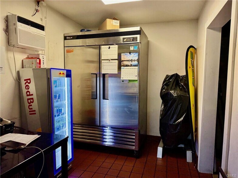 More Photos Of 2161 Feather River Blvd, Oroville Office For Sale