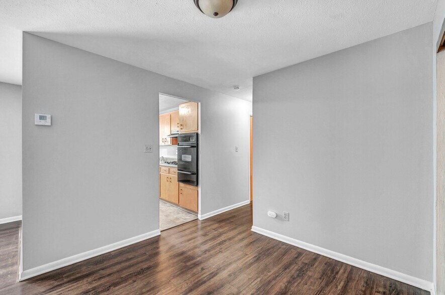 More Photos Of 818-850 S Green Rd, South Euclid Apartments For Sale