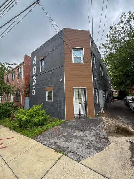 More Photos Of 4935 Nannie Helen Burroughs Ave NE, Washington Apartments For Sale