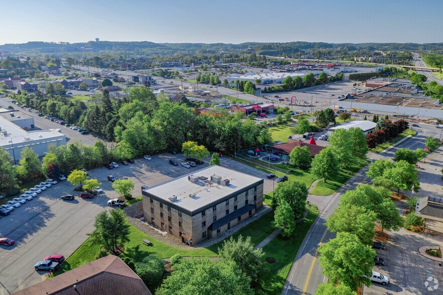 More Photos Of 213 Executive Dr, Cranberry Office For Sale