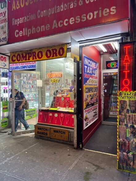 More Photos Of 82-07 Roosevelt Ave, Jackson Heights Storefront Retail Office For Sale