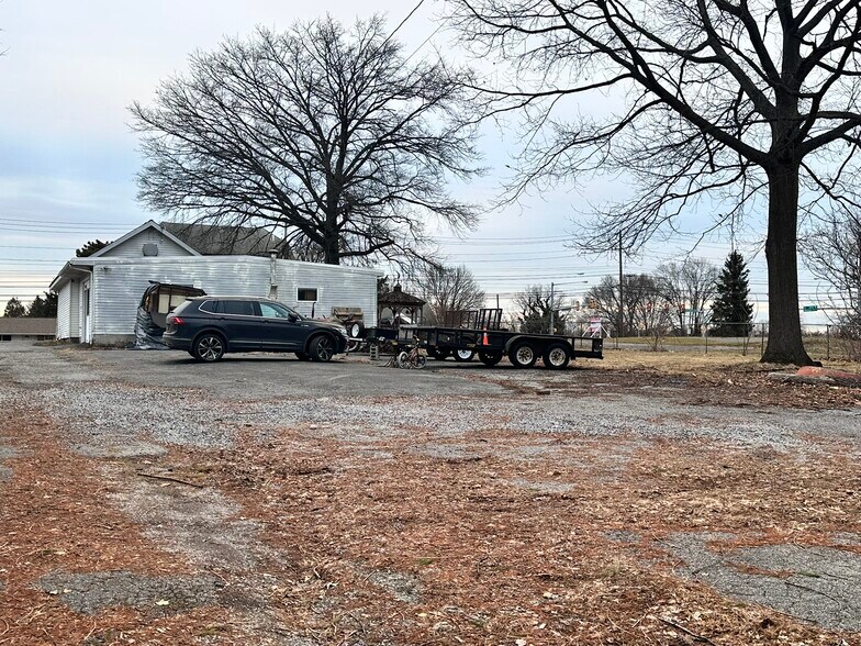 More Photos Of 2511 Gettysburg Rd, Camp Hill Warehouse For Sale