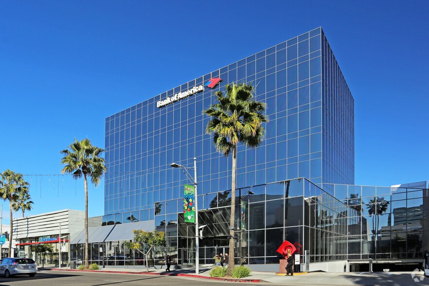 More Photos Of 9440 Santa Monica Blvd, Beverly Hills Office For Lease