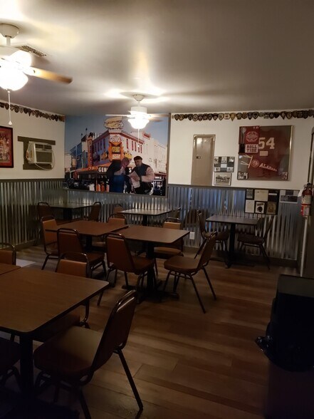 More Photos Of 314-316 Pat Booker Rd, Universal City Restaurant For Sale