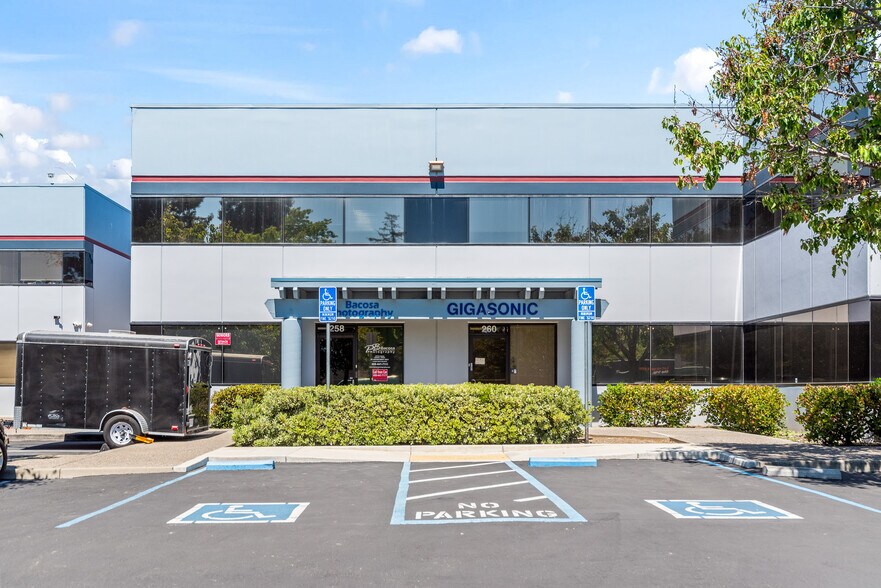 More Photos Of 258-280 E Gish Rd, San Jose Research And Development For Sale