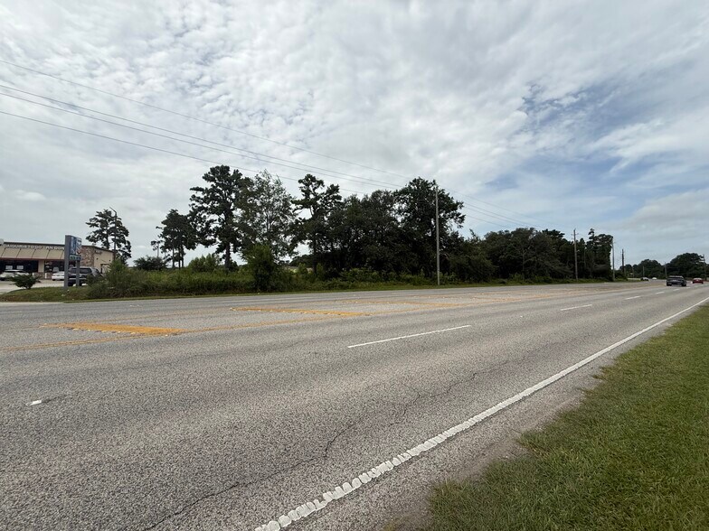 More Photos Of Spring Cypress Rd @ Falvel Rd, Spring Land For Sale