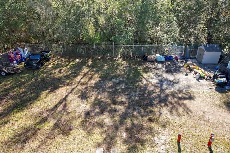 More Photos Of 7630 W Dunnellon Rd, Dunnellon Office For Sale