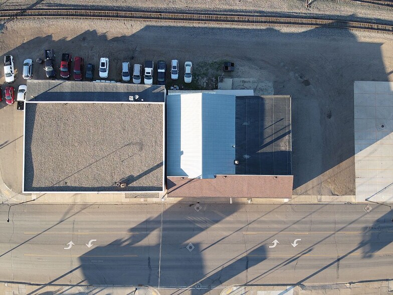 More Photos Of 250 E Villard St, Dickinson Office For Sale