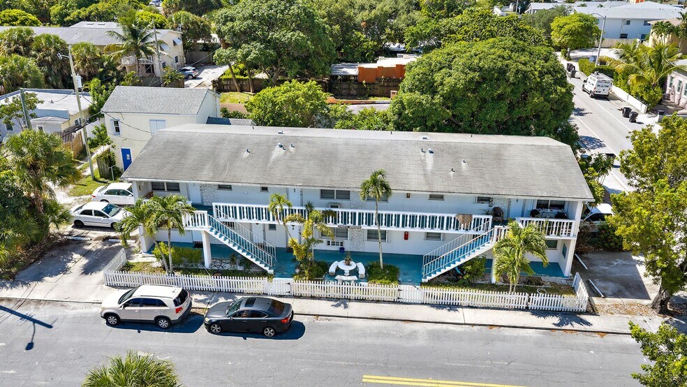 Primary Photo Of 430 N J St, Lake Worth Beach Apartments For Sale