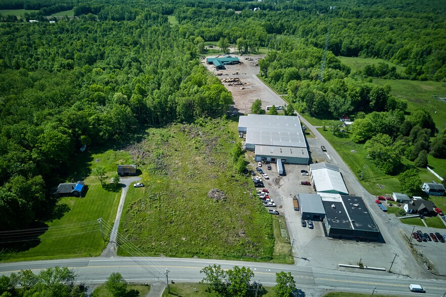 More Photos Of 7464 Sharon Mercer Rd, Mercer General Retail For Sale
