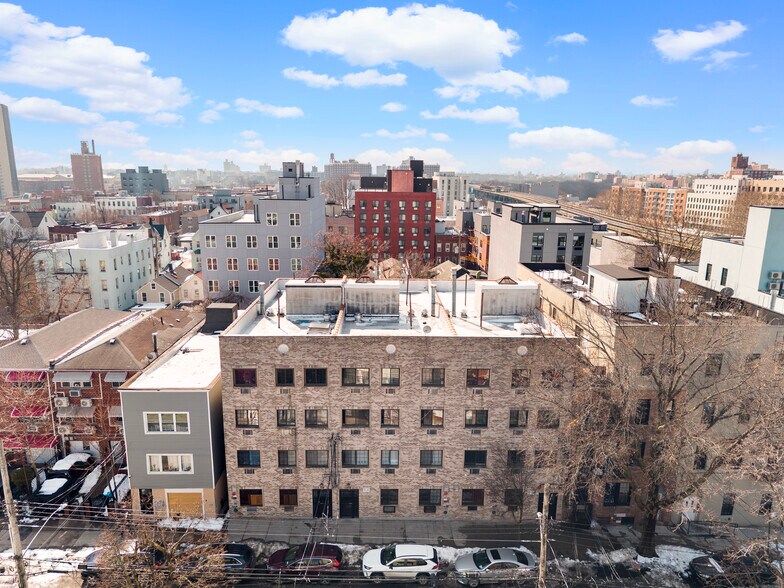 More Photos Of 720-724 E 217th, Bronx Apartments For Sale