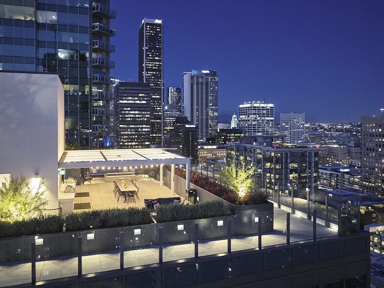 More Photos Of 700 W 9th St, Los Angeles Apartments For Lease