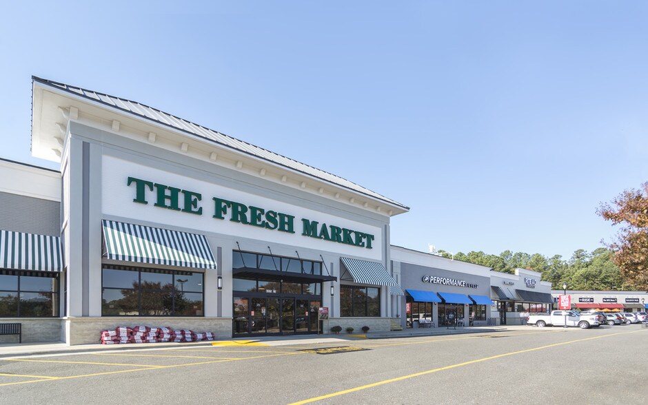 More Photos Of 6325 Falls of Neuse Rd, Raleigh Supermarket For Lease