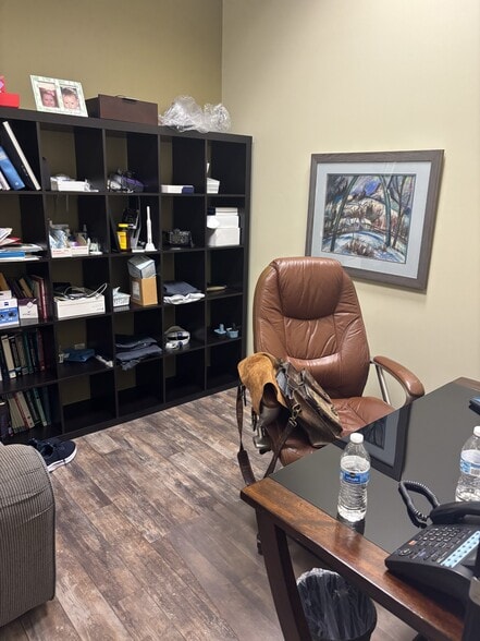 More Photos Of 2525 W Carefree Hwy, Phoenix Medical For Sale