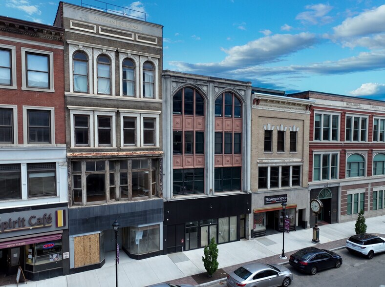 Primary Photo Of 111 Bank St, Waterbury Apartments For Sale