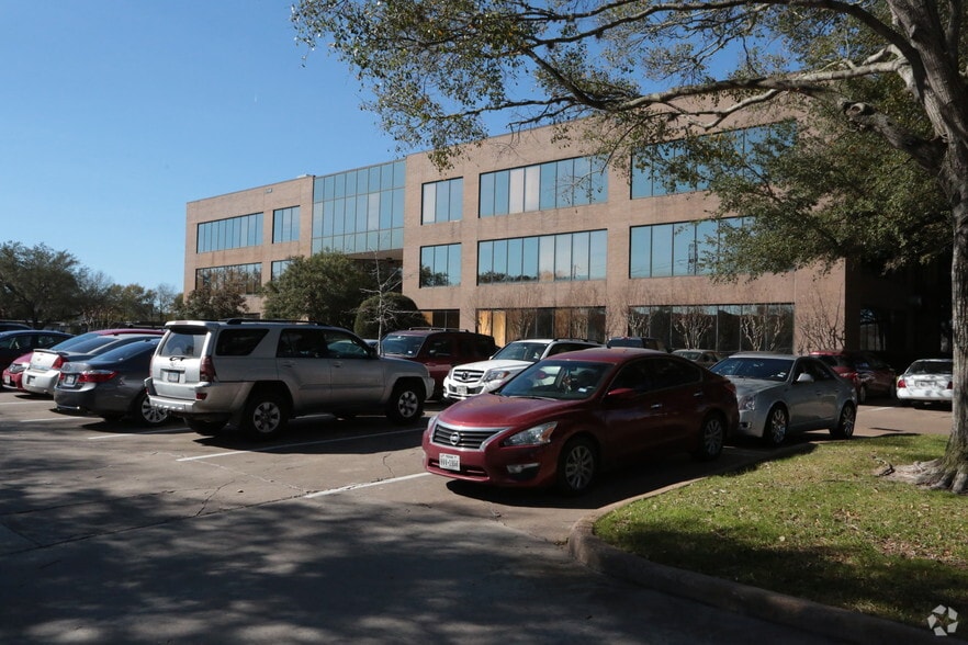 Primary Photo Of 10701 Corporate Dr, Stafford Office For Lease
