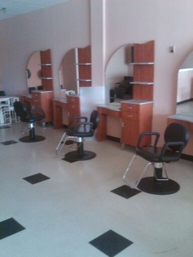 More Photos Of 5600 Milgen Rd, Columbus Storefront For Lease