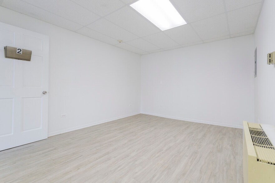 More Photos Of 1835 N 19th Ave, Melrose Park Medical For Lease