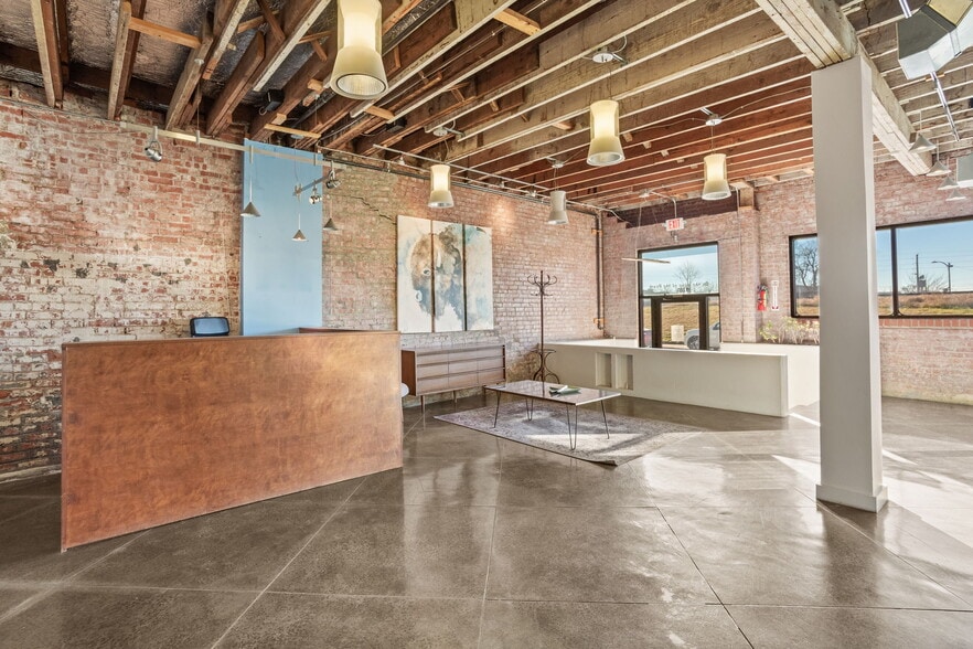 More Photos Of 1201 E 3rd St, Tulsa Freestanding For Lease