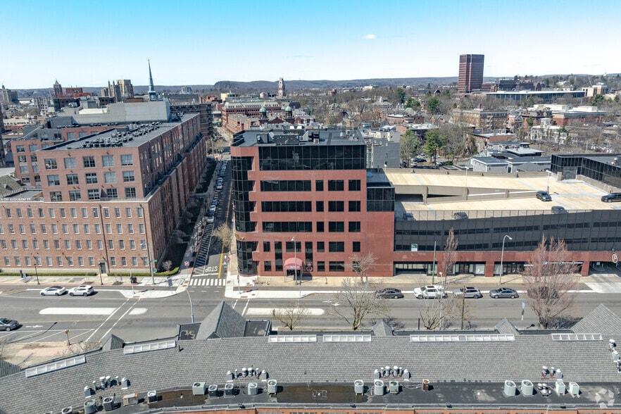 More Photos Of 1 Audubon St, New Haven Office For Lease