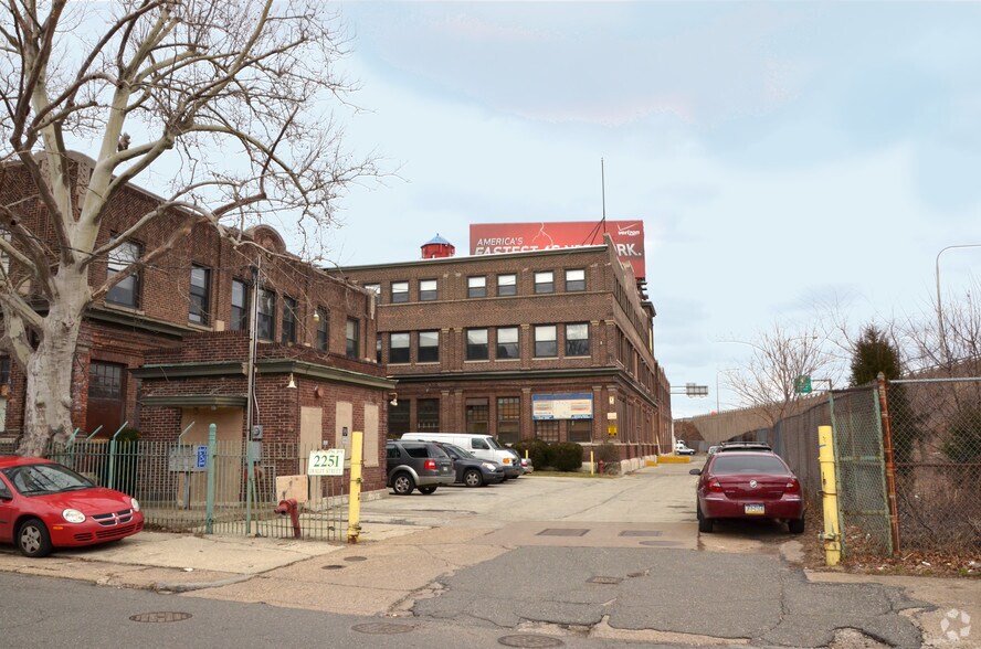 More Photos Of 2251 Fraley St, Philadelphia Warehouse For Lease
