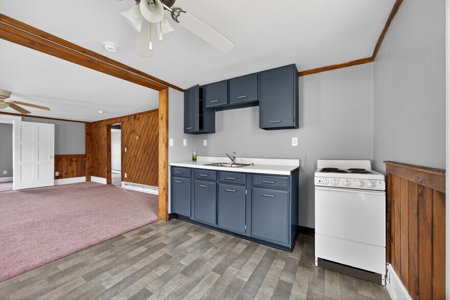 More Photos Of 464 Main St, New Milford Storefront Retail Office For Sale
