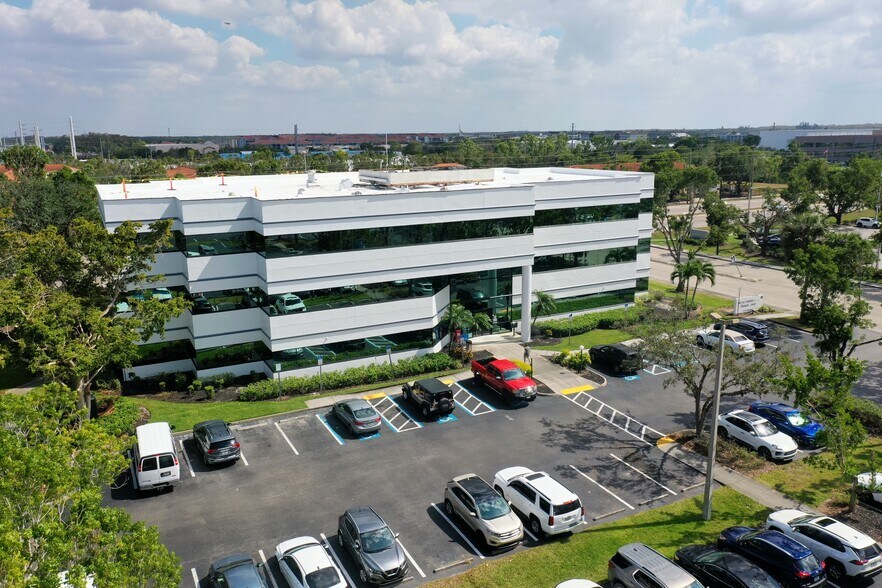 More Photos Of 2891 Center Pointe Dr, Fort Myers Office For Lease