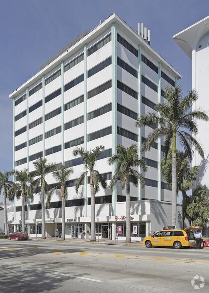 Primary Photo Of 333 Arthur Godfrey Rd, Miami Beach Office For Lease