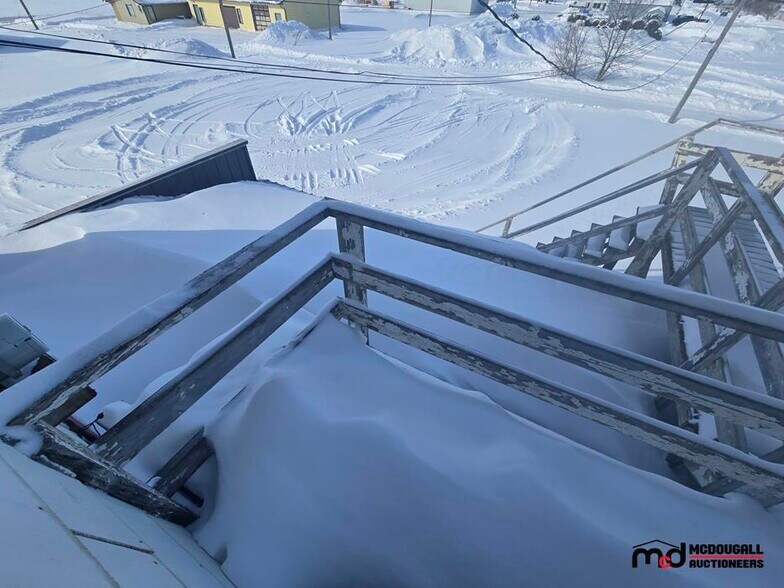 More Photos Of 112 Main St, Nokomis Storefront Retail Residential For Sale