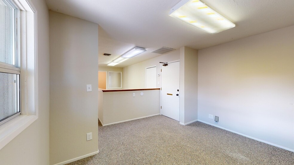 More Photos Of 1300 West St, Redding Office For Lease