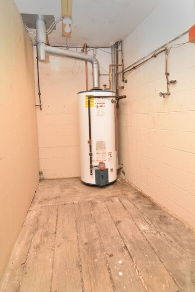 More Photos Of 862 Charles St, Providence Medical For Sale