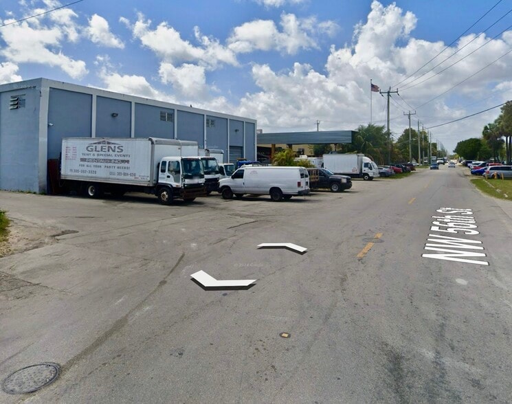 More Photos Of 8000 NW 56th St, Miami Warehouse For Lease