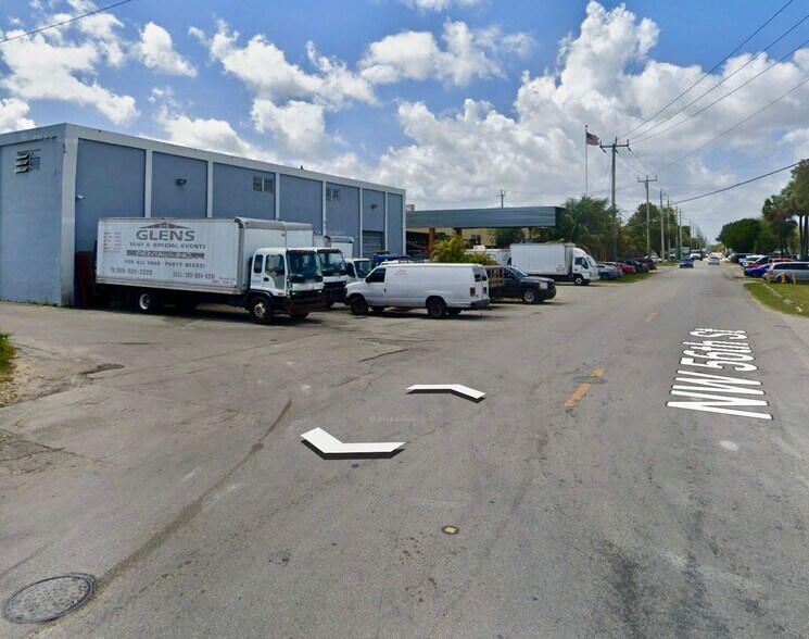 More Photos Of 8000 NW 56th St, Miami Warehouse For Lease