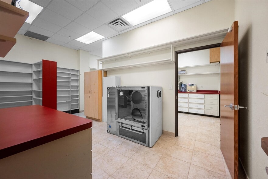 More Photos Of 2698 N Galloway Ave, Mesquite Medical For Lease