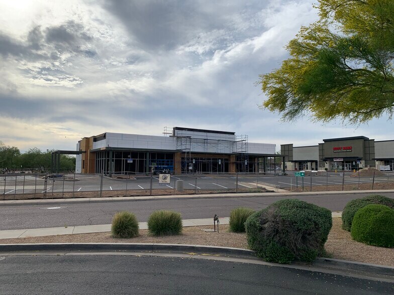More Photos Of 14850 N 87th St, Scottsdale Freestanding For Lease