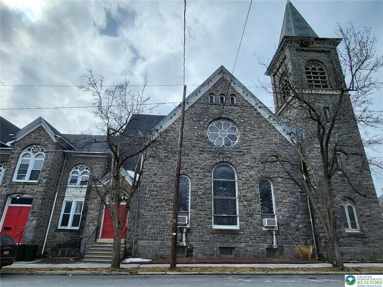 More Photos Of 425-429 Walnut St, Catasauqua Religious Facility For Sale