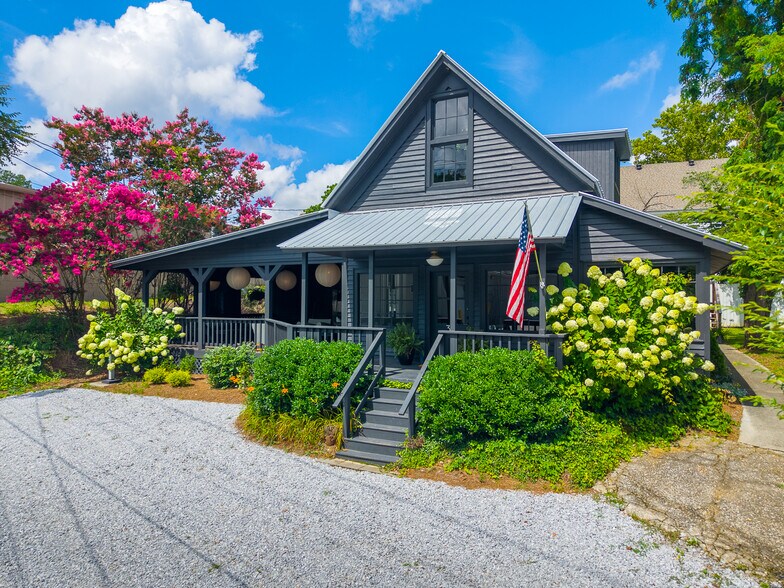 More Photos Of 31 Earl St, Clayton General Retail For Sale
