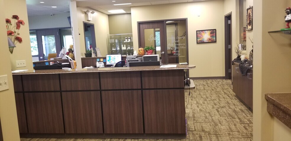 More Photos Of 5250 Freemansburg Ave, Easton Office For Sale