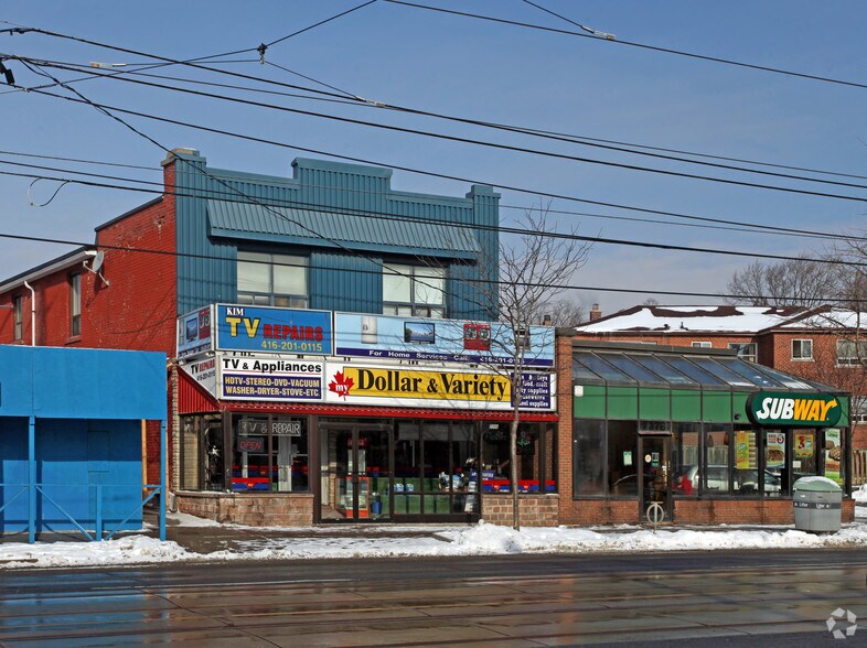 More Photos Of 2386 Lake Shore Blvd W, Toronto Storefront Retail Residential For Lease