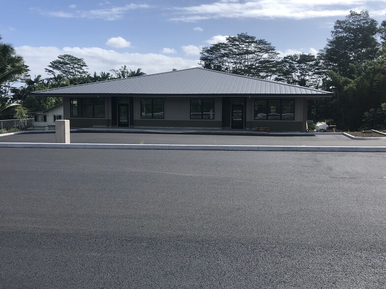 Primary Photo Of 615 Ponahawai St, Hilo Healthcare For Lease