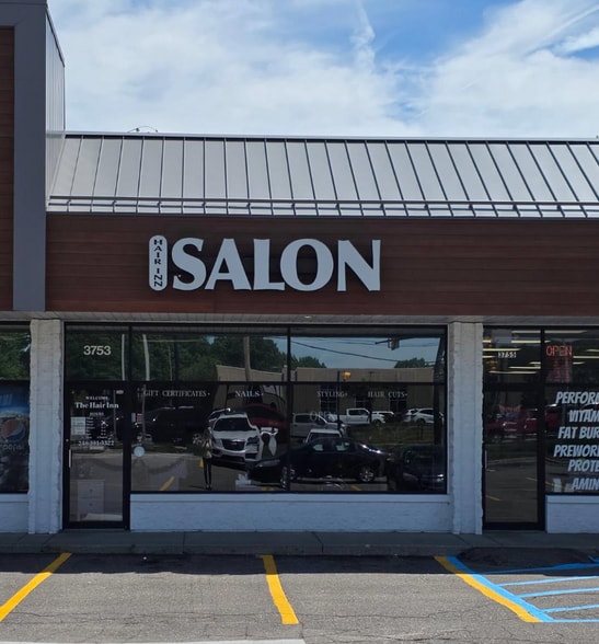 More Photos Of 3751-3763 S Baldwin Rd, Lake Orion Freestanding For Sale