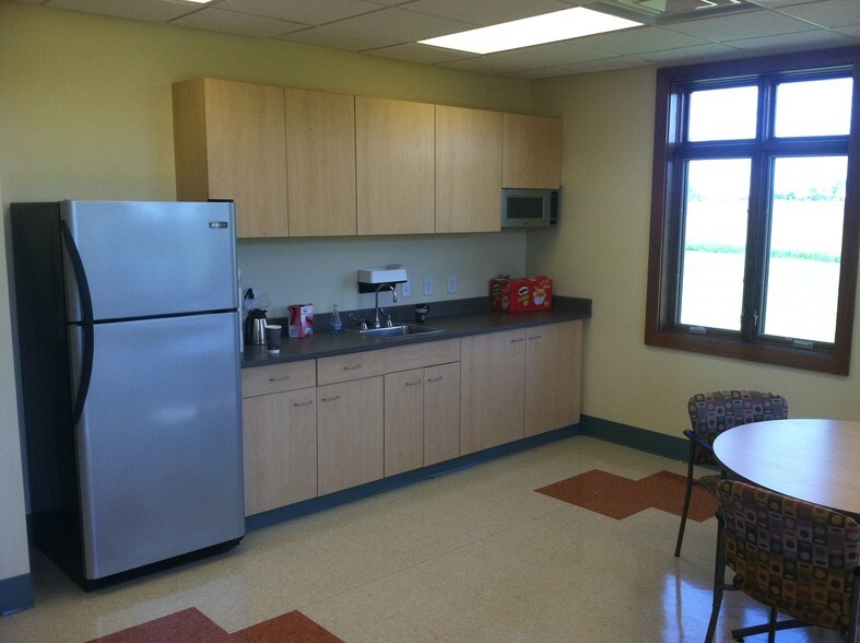 More Photos Of 7206 Gooding Blvd, Delaware Medical For Sale