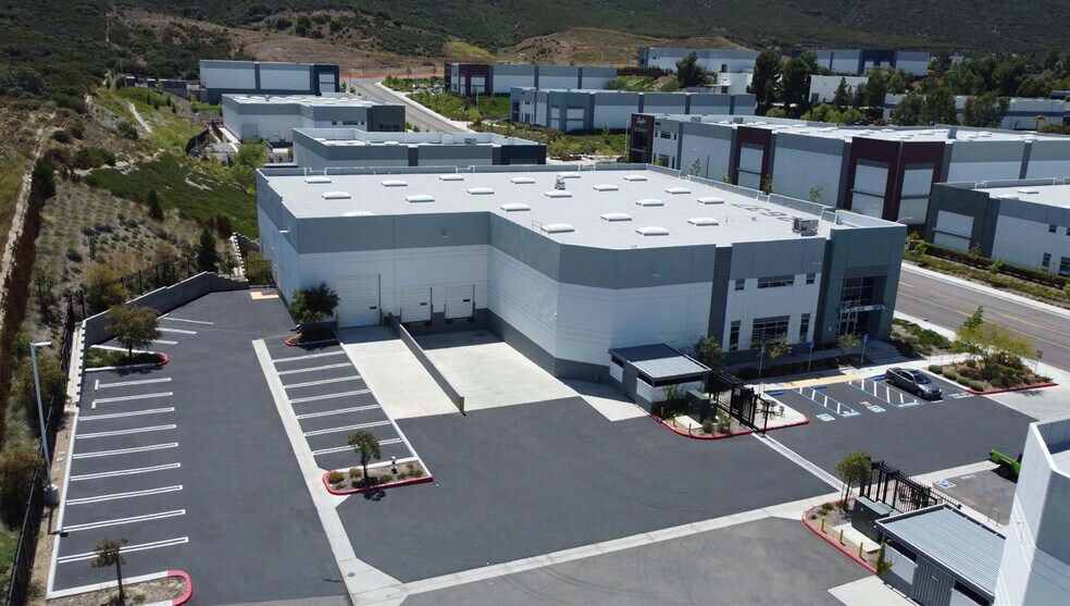 More Photos Of 42637 Avenida Alvarado, Temecula Industrial For Sale