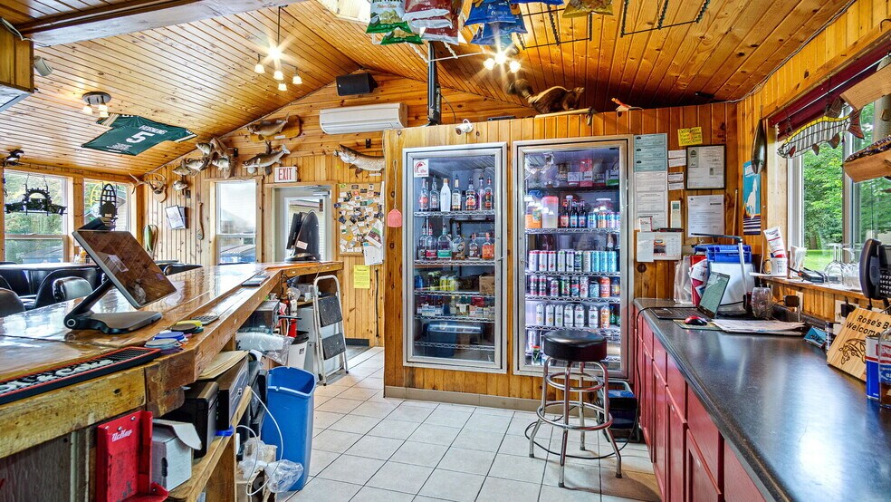 More Photos Of N1107 Roses Resort Rd, Weyerhaeuser Trailer Camper Park For Sale