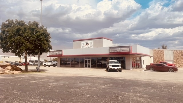 More Photos Of 3915 W Wall St, Midland Auto Dealership For Sale