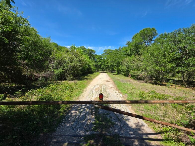 More Photos Of 8515 FM 2759 Hwy, Richmond Land For Sale