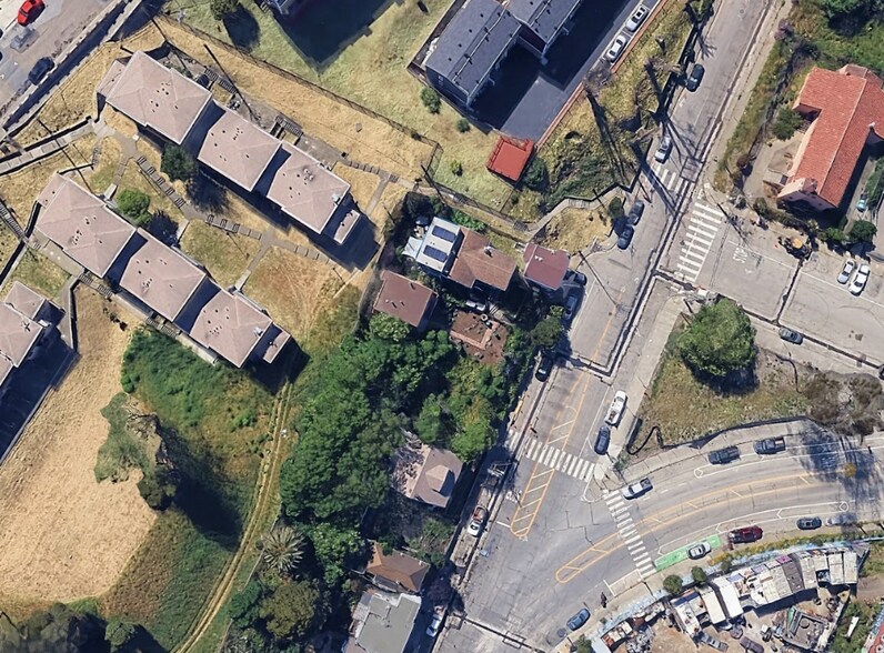 More Photos Of 981 Innes Ave, San Francisco Land For Sale