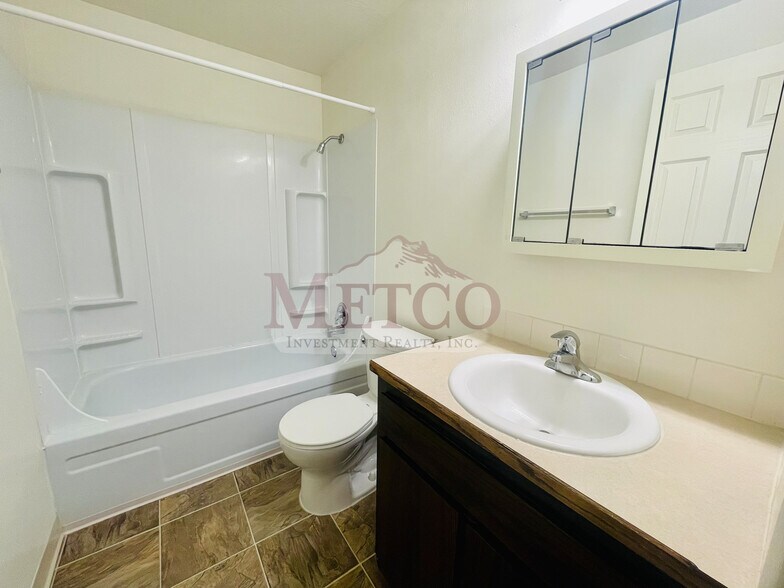 More Photos Of 343 E 15th Ave, Eugene Apartments For Sale