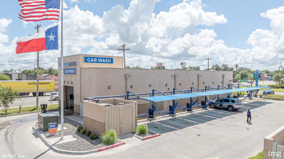 More Photos Of 1101 N W U.S. Hwy 83 Business, Alamo Carwash For Sale
